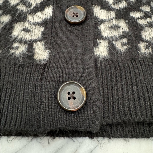 🐆 Soft Leopard Print Cardigan - Universal Thread™ - Picture 6 of 9